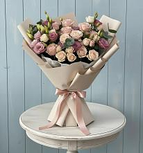 Букет цветов из:  Розы и Лизиантусы в Андреевское