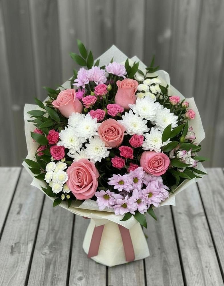Букет цветов из: Альстромерии, Гвоздики, Розы и Хризантемы в Андреевское