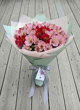 Букет цветов из:  Альстромерии #REPLACE_PRED# Андреевское