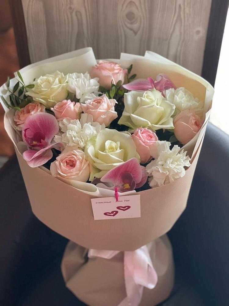 Букет цветов из: Орхидеи, Розы и Гвоздики в Андреевское