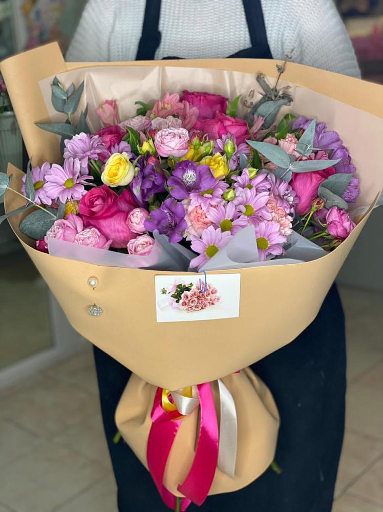 Букет цветов из: Хризантемы, Гвоздики и Альстромерии в Андреевское