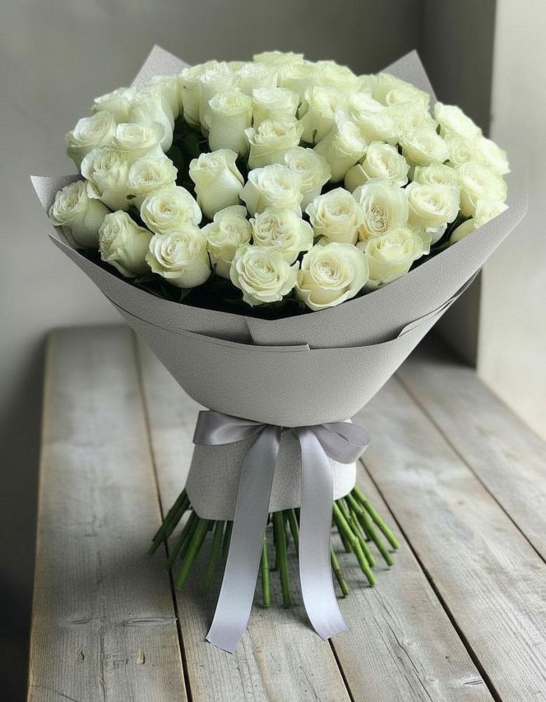 Букет 35 Белых роз в Андреевское