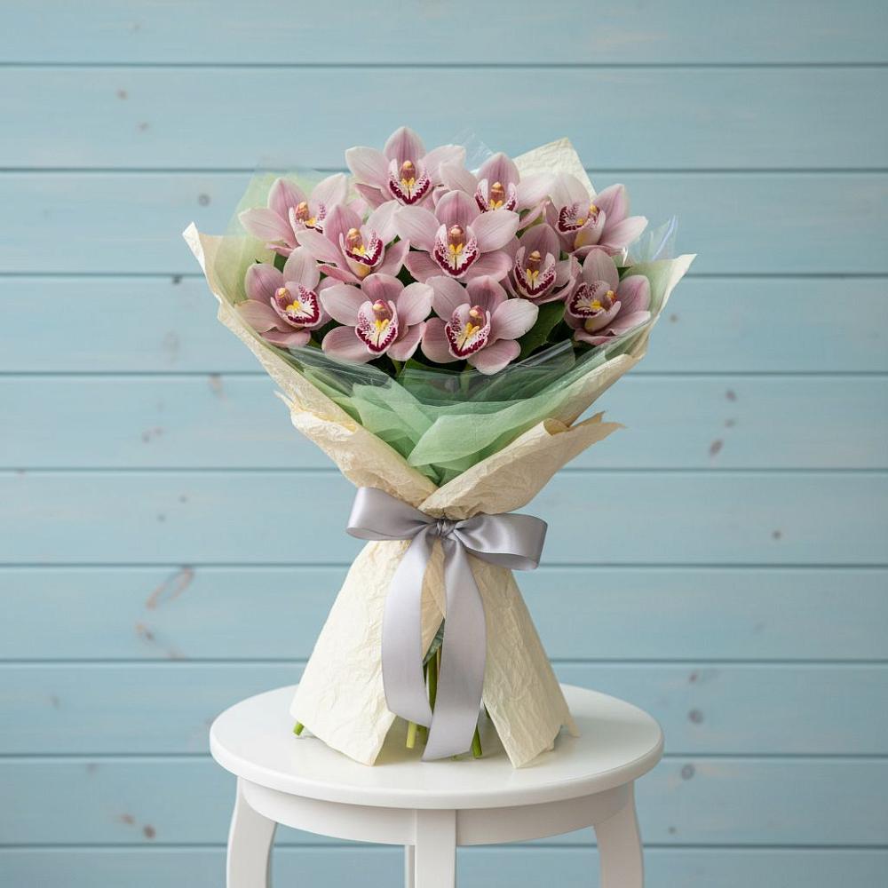 Букет цветов из: Орхидеи и Розы в Андреевское