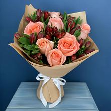 Букет цветов из:  Розы и Альстромерии в Андреевское
