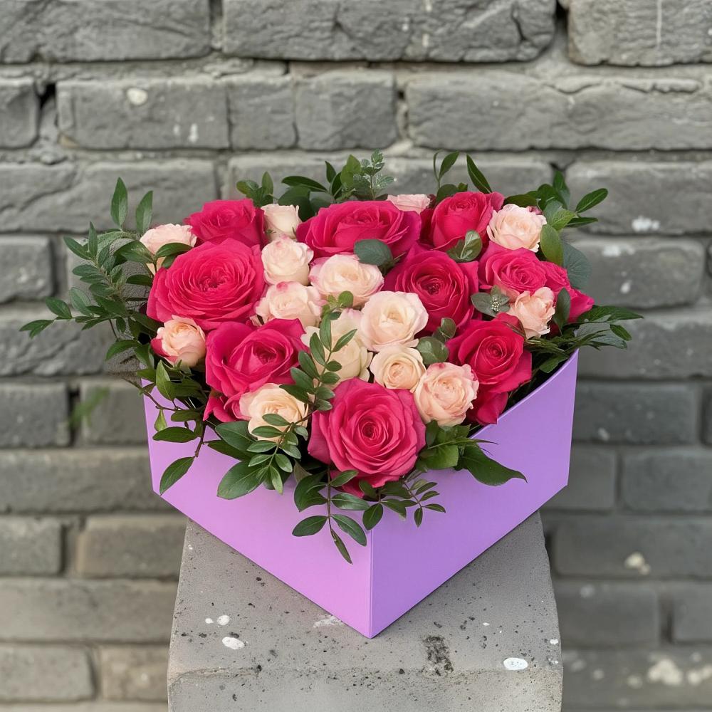 Цветочная композиция из Розы в коробке в Андреевское
