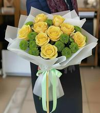 Букет цветов из:  Хризантемы и Розы в Андреевское